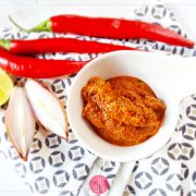 Czerwona pasta curry