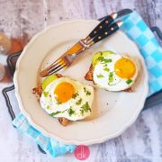 Jajko sadzone na kanapce