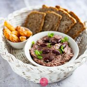 Pasta z czerwonej fasoli