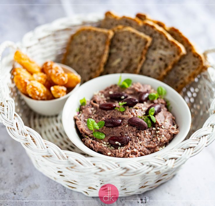 Pasta z czerwonej fasoli