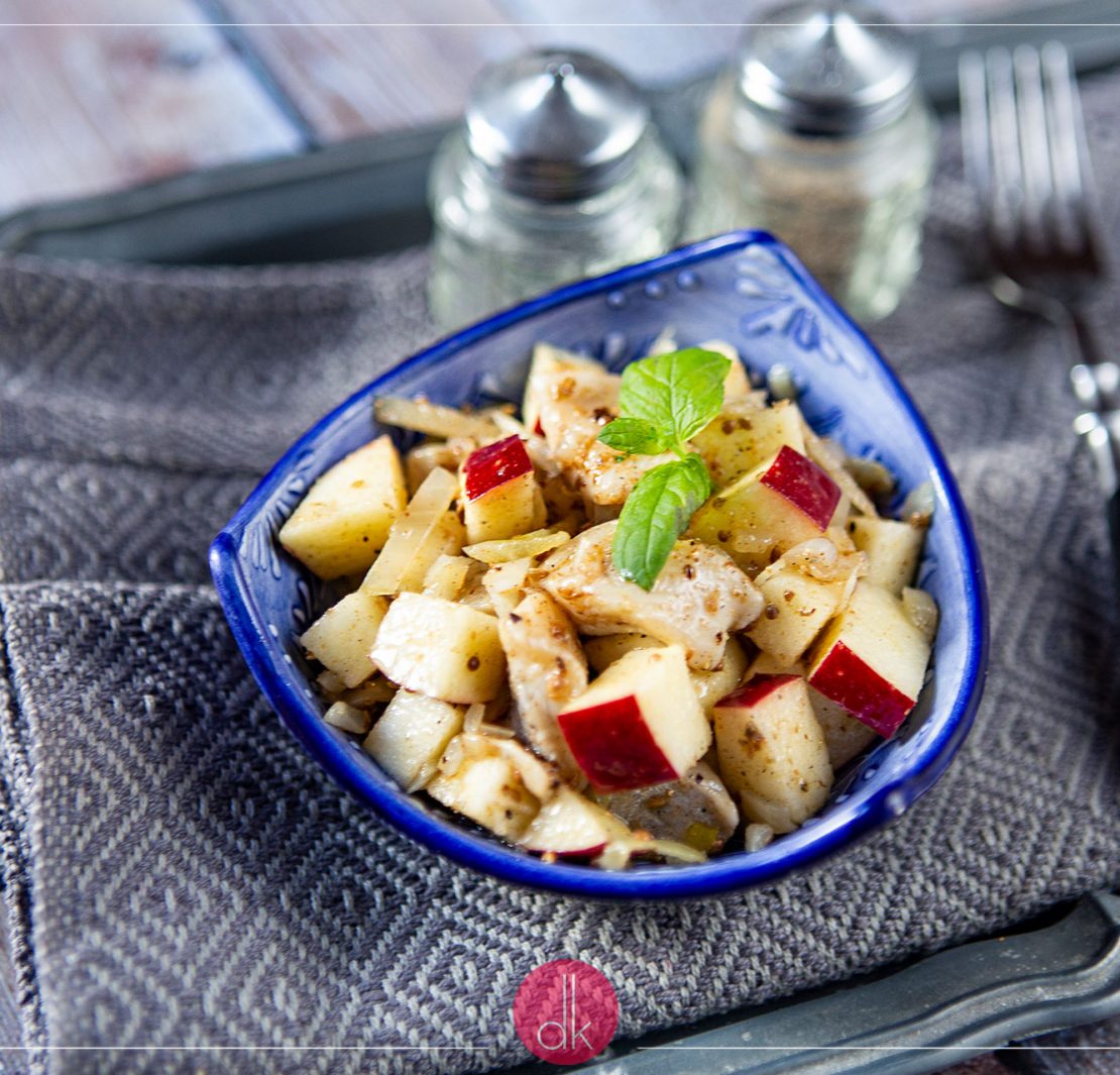 Śledzie z jabłkiem