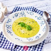 Zupa z groszku zielonego