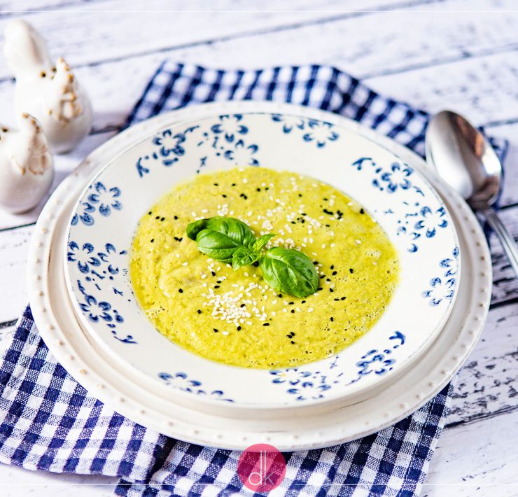 Zupa z groszku zielonego