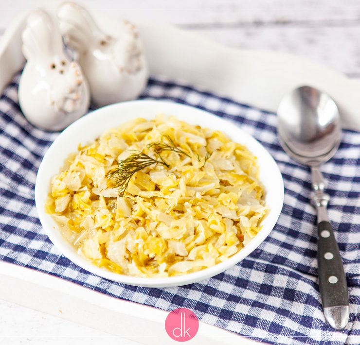 Zasmażana młoda kapusta