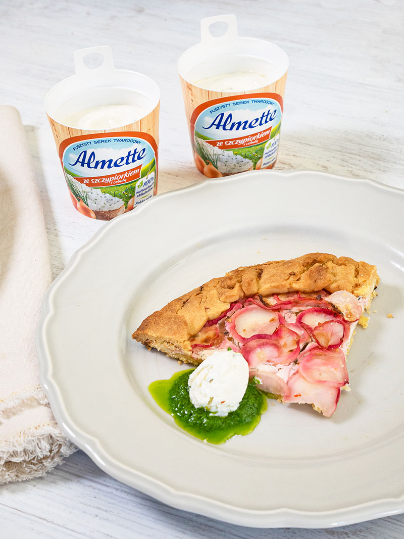 Galette z rzodkiewkami przepis